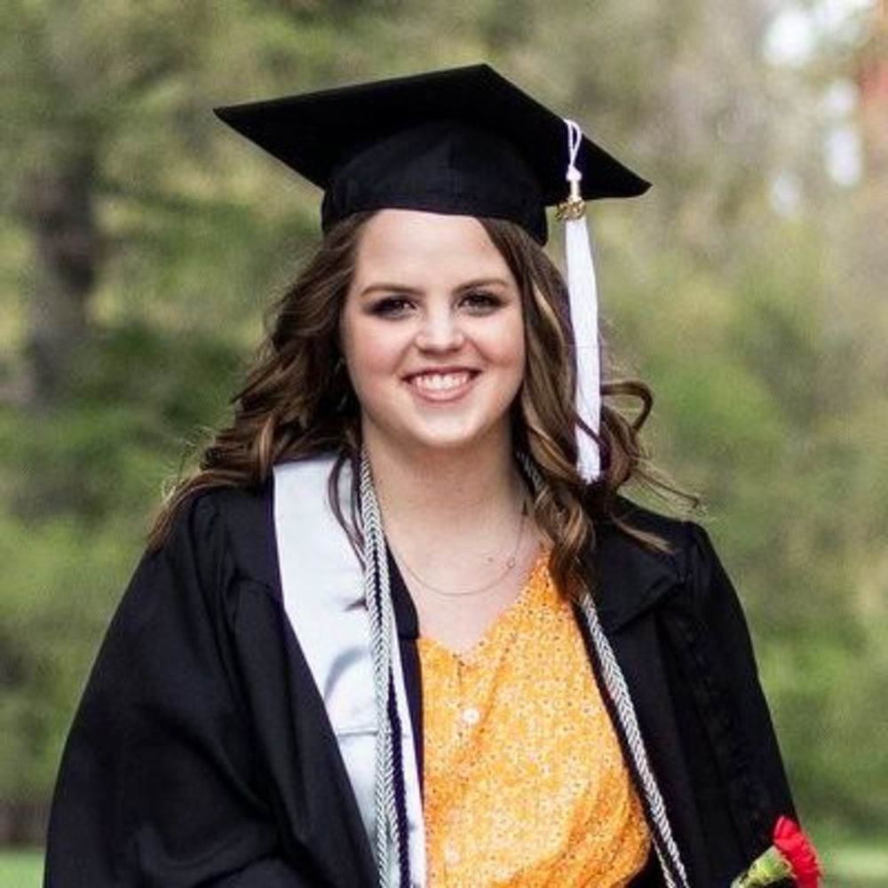 Meet your Posher, Abby